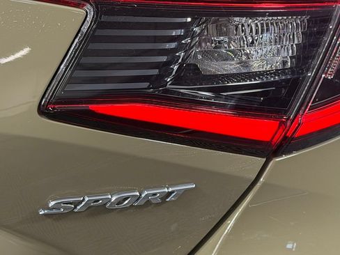 Used 2025 Honda Civic Sport image 11