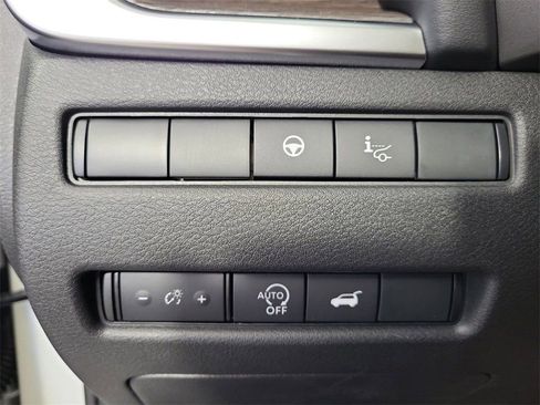 New 2026 Nissan Rogue Platinum w/ Platinum Premium Package AWD/4WD image 25