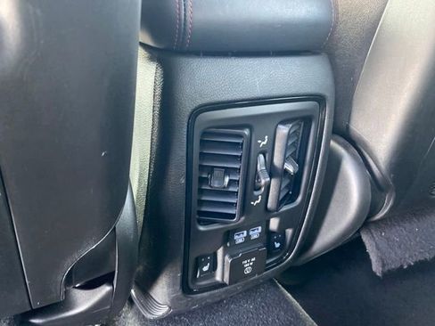 Used 2024 Dodge Durango GT image 21