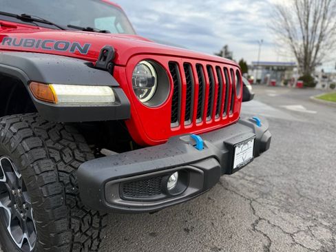 Used 2023 Jeep Wrangler Unlimited Rubicon 4xe image 6