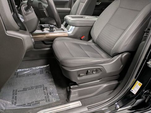 Used 2022 Chevrolet Silverado 1500 RST image 9