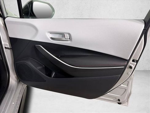 Used 2024 Toyota Corolla SE FWD image 14