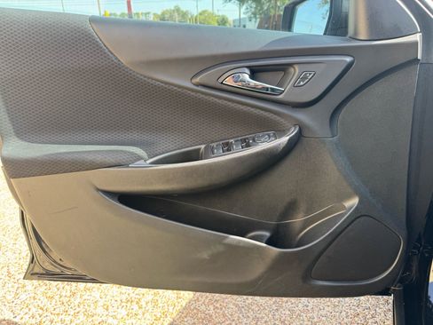 Used 2019 Chevrolet Malibu LS FWD image 21