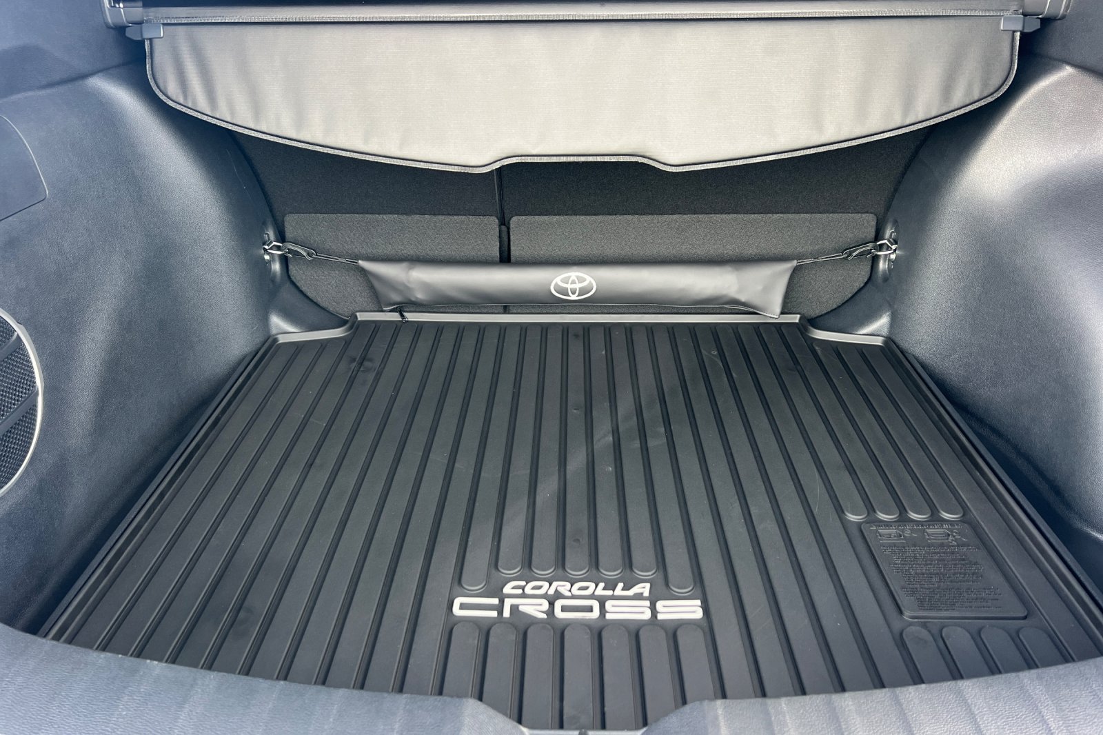 Certified 2026 Toyota Corolla Cross XLE w/ Convenience Package FWD image 15