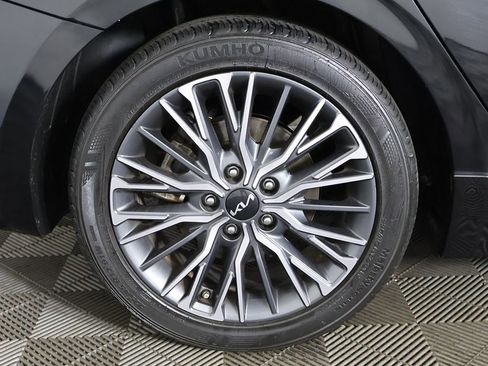 Used 2023 Kia Forte GT-Line w/ GT-Line Premium Package FWD image 23