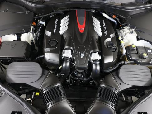 Used 2021 Maserati Levante GTS image 36