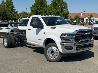 New 2026 RAM 5500 4x4 Regular Cab video 2