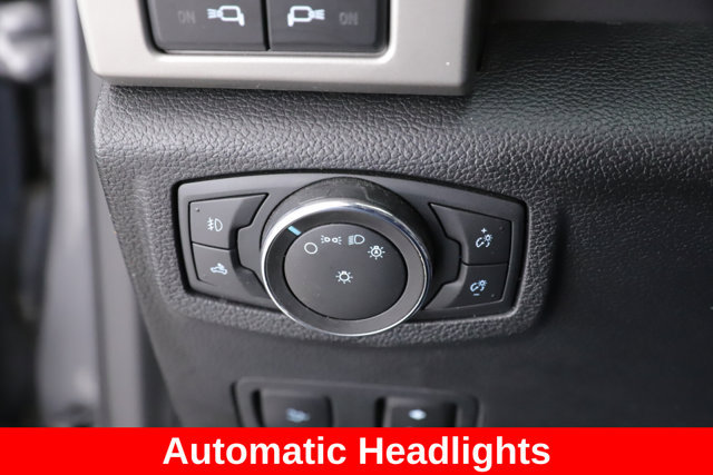 Used 2021 Ford F350 Lariat w/ Lariat Ultimate Package AWD/4WD image 28