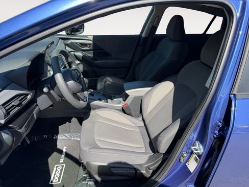 Used 2025 Subaru Crosstrek 2.0i AWD/4WD image 10
