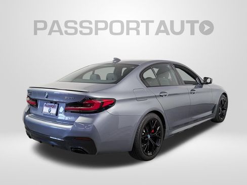 Certified 2023 BMW 530i xDrive w/ M Sport Package AWD/4WD image 7