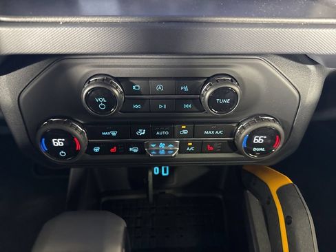 Used 2024 Ford Bronco Badlands AWD/4WD image 26