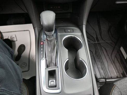 Used 2024 Chevrolet Equinox LT w/ LPO, Floor Liner Package image 11