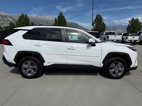 Used 2024 Toyota RAV4 LE AWD/4WD image 2