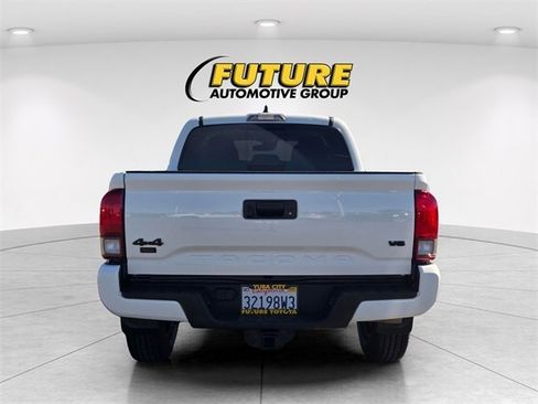 Used 2023 Toyota Tacoma 4x4 Double Cab image 6