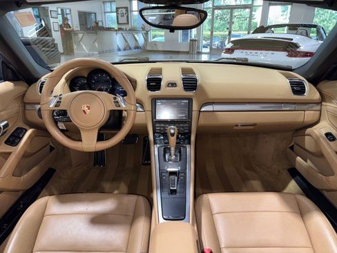 Used 2014 Porsche Boxster RWD image 9
