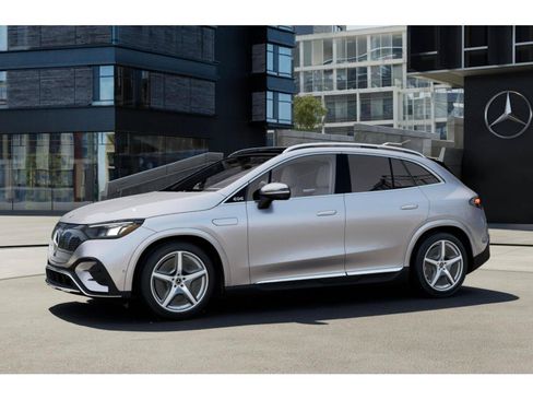 New 2026 Mercedes-Benz EQE 320 4MATIC SUV image 37