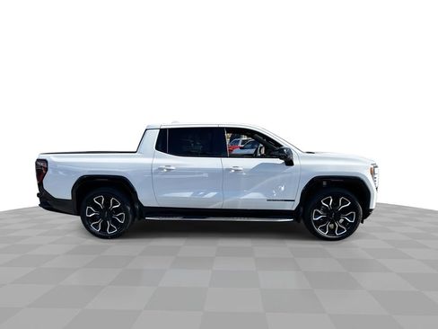 New 2025 GMC Sierra EV Denali image 9