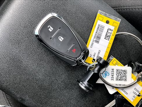 Used 2024 Chevrolet Equinox LS FWD image 15