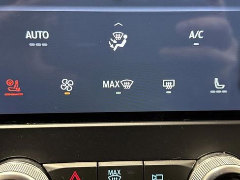 Used 2022 Ford Edge SEL w/ Convenience Package image 7