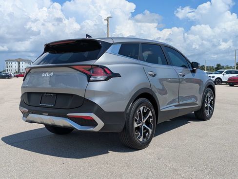 Certified 2024 Kia Sportage EX FWD image 5