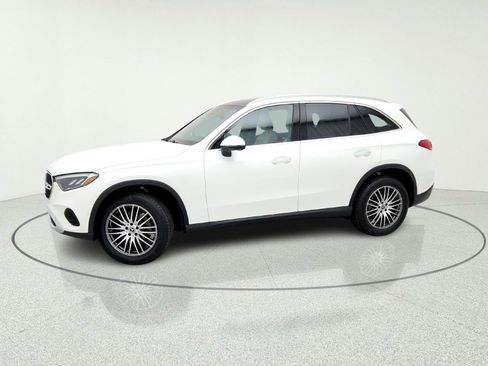 Used 2026 Mercedes-Benz GLC 300 image 15