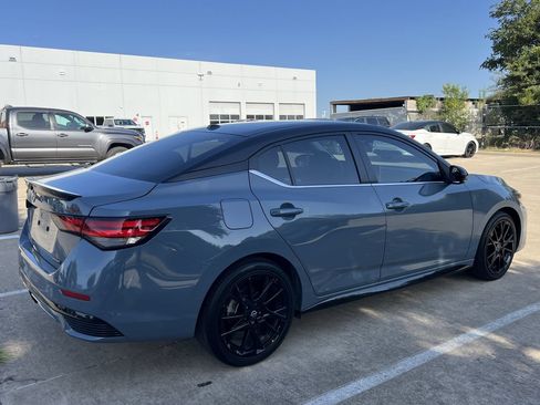 Used 2025 Nissan Sentra SR w/ Midnight Edition FWD image 3