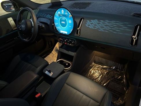 Certified 2025 MINI Cooper Countryman S w/ Comfort Package Max image 29