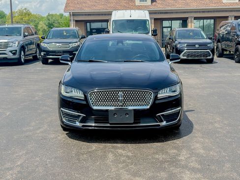 Used 2019 Lincoln MKZ Reserve FWD image 4