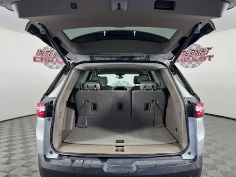 Used 2019 Chevrolet Traverse LT AWD/4WD image 27