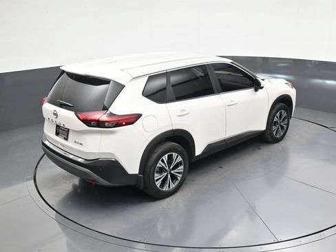 Used 2023 Nissan Rogue SV AWD/4WD image 29