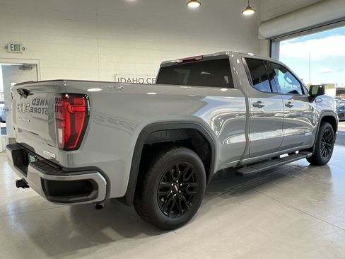 Used 2024 GMC Sierra 1500 Elevation w/ LPO, Elevation Black Package AWD/4WD image 8