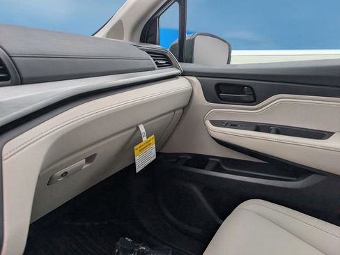 New 2026 Honda Odyssey EX-L image 24