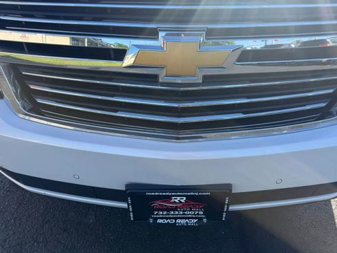 Used 2017 Chevrolet Suburban Premier AWD/4WD image 68