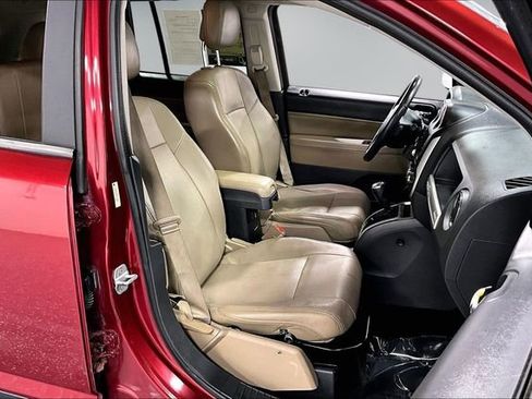 Used 2014 Jeep Compass Limited w/ Sun/Sound Group FWD image 26