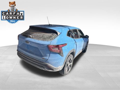 Used 2024 Chevrolet Trax RS w/ Driver Confidence Package image 4