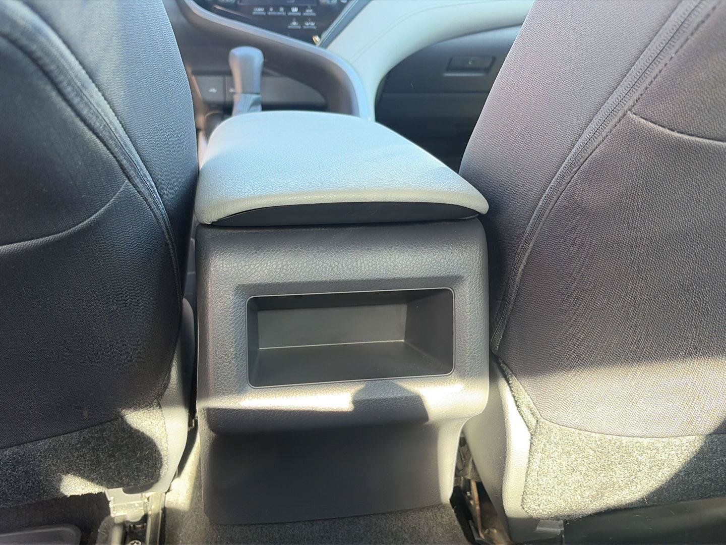 Used 2021 Toyota Camry LE FWD image 21