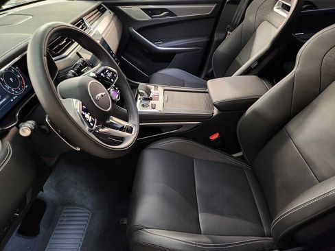 New 2026 Jaguar F-PACE R-Dynamic S AWD/4WD image 25