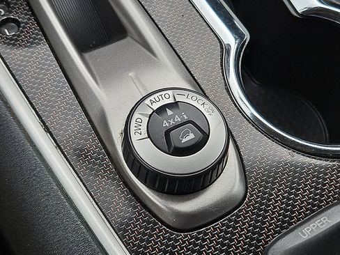 Used 2020 Nissan Pathfinder SL w/ Rock Creek Edition AWD/4WD image 25