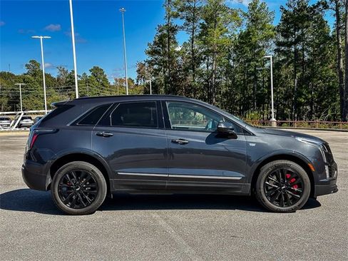 Used 2022 Cadillac XT5 Sportv w/ Technology Package image 9