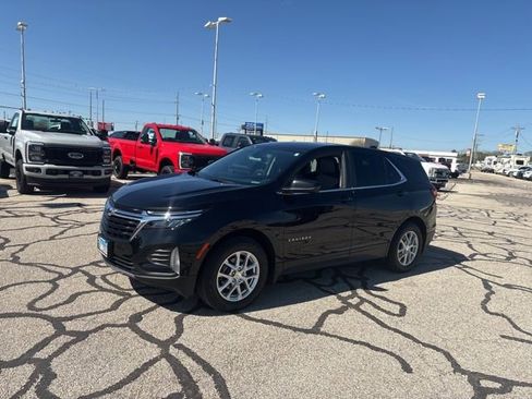 Used 2024 Chevrolet Equinox LT w/ LPO, Floor Liner Package image 2