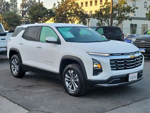 Used 2025 Chevrolet Equinox LT image 28