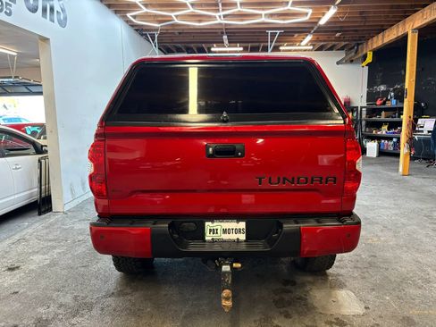 Used 2021 Toyota Tundra Limited w/ Limited Premium Package AWD/4WD image 8