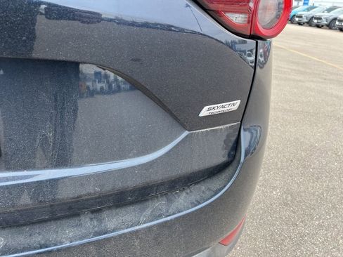 Used 2017 MAZDA CX-5 Touring image 7