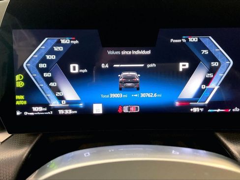 Used 2024 BMW X2 M35i AWD/4WD image 23