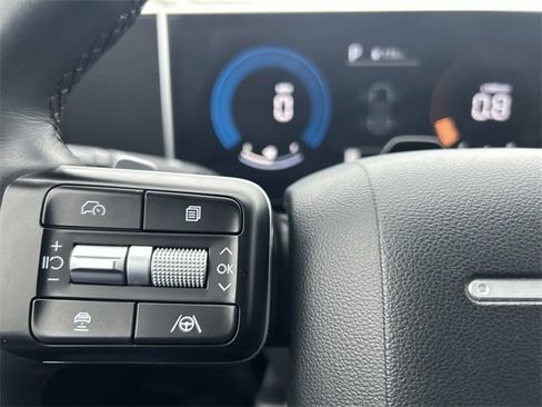 Used 2024 Hyundai Santa Fe SEL image 23