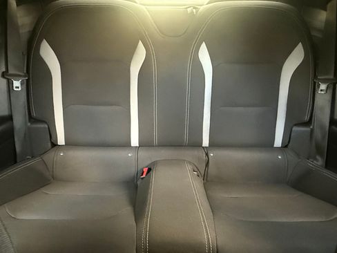 Used 2020 Chevrolet Camaro LT RWD image 39