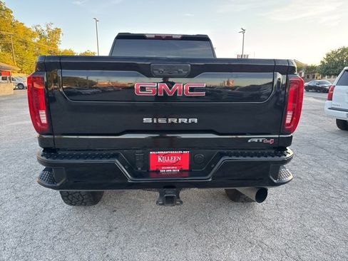 Used 2023 GMC Sierra 2500 AT4 image 27