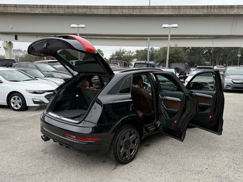 Used 2017 Audi Q3 2.0T Prestige w/ Prestige Package image 29