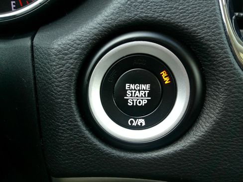 Used 2017 Dodge Durango GT w/ Premium Group image 24