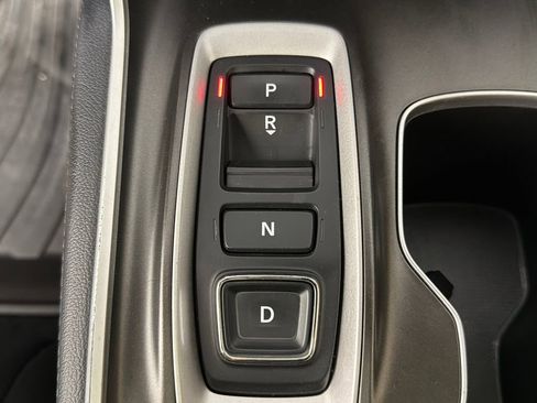 Used 2021 Honda Accord Touring image 32